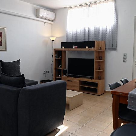 Oasis Lower Ground Floor Apartment Árgos Eksteriør bilde