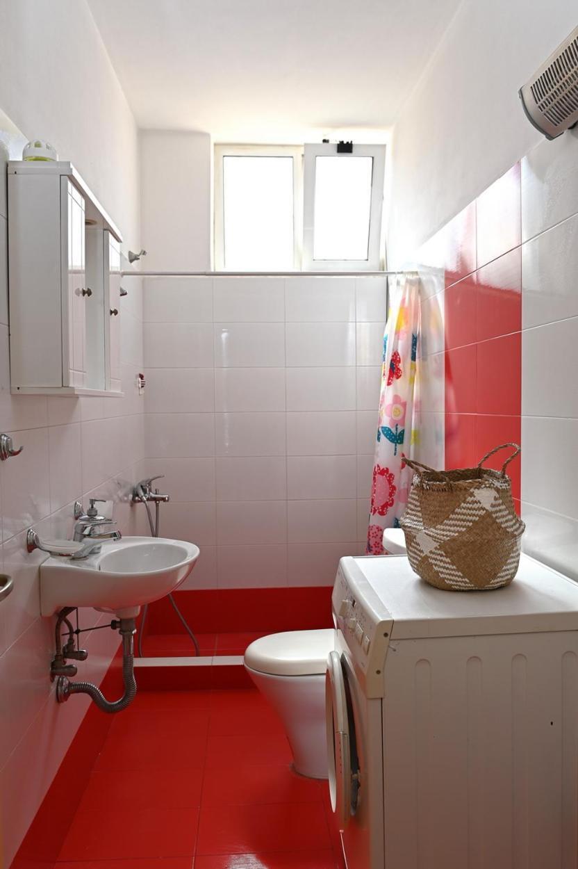 Oasis Lower Ground Floor Apartment Árgos Eksteriør bilde