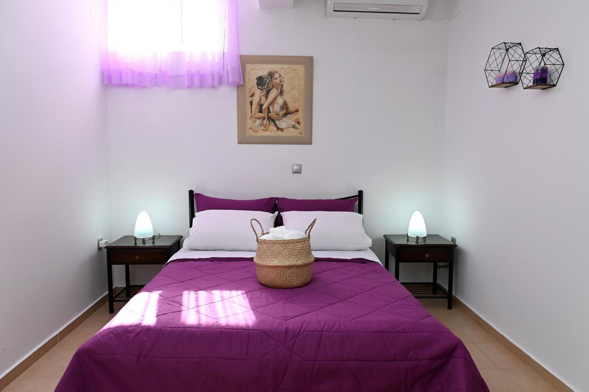 Oasis Lower Ground Floor Apartment Árgos Eksteriør bilde