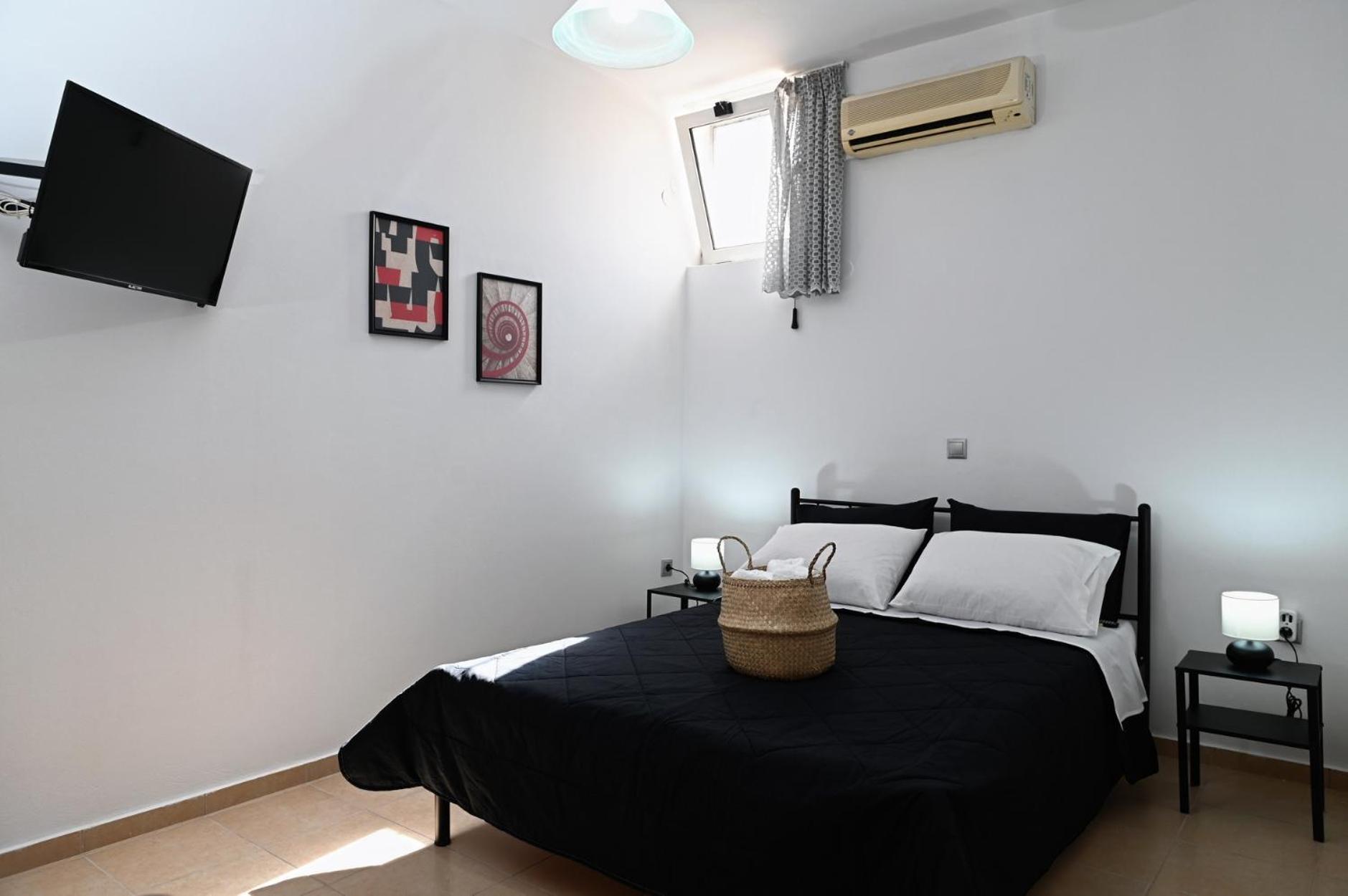 Oasis Lower Ground Floor Apartment Árgos Eksteriør bilde